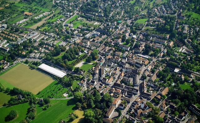 Bislang profitiert das Riehener Dorfze...die jhrlich 300000 Besucher anzieht.   | Foto: BZ