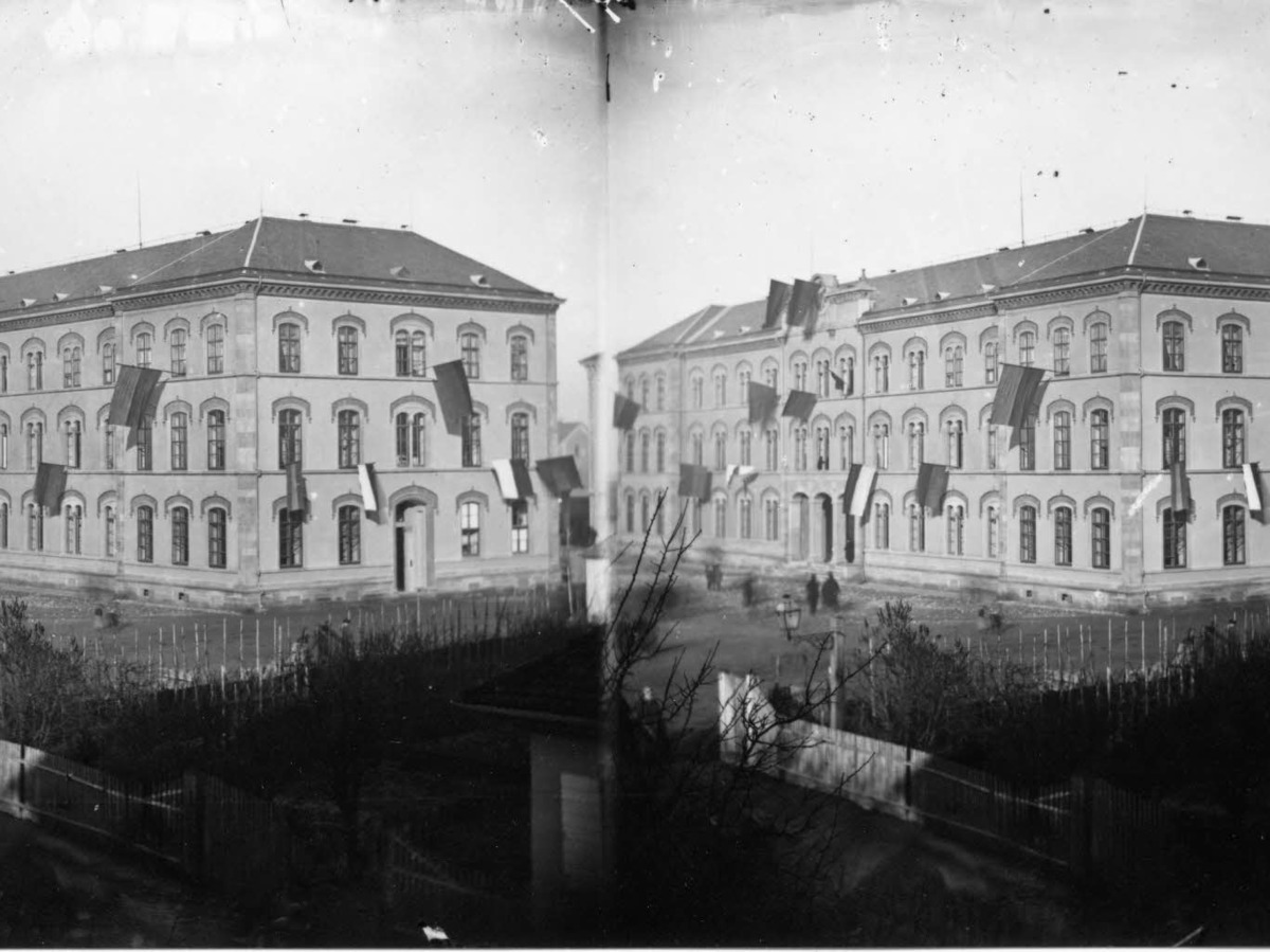 Stereoaufnahme: Die Einweihung des Lyceums 1866