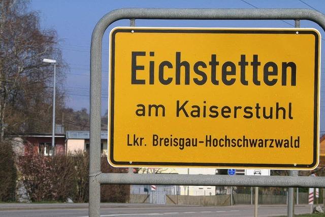 Bilder des Tages: NEUES SCHILD