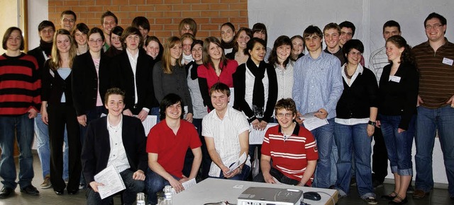 Insgesamt 27 junge Leute haben ihre vi...eisach-Neuenburg erfolgreich beendet.   | Foto: privat