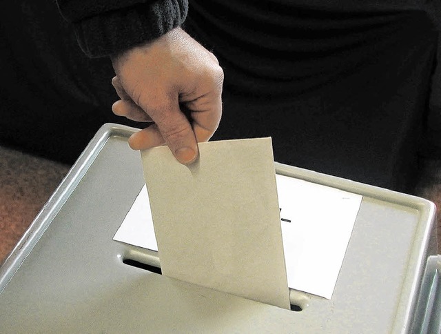 Bis zu vier Wahlumschlge knnen die B...g am 7. Juni in die Wahlurnen werfen.   | Foto: sk