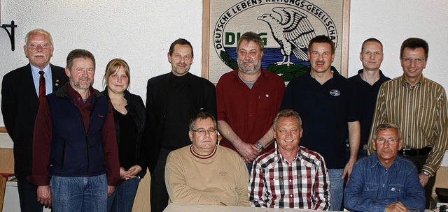 Geehrt wurden die Mitglieder der DLRG ...ihre langjhrige Treue und Aktivitt.   | Foto: sebastian ehret