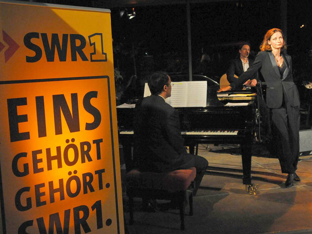 Stellenweise romantisch und verträumt - Simone von Racknitz Stellenweise romantisch und verträumt - Simone von Racknitz
