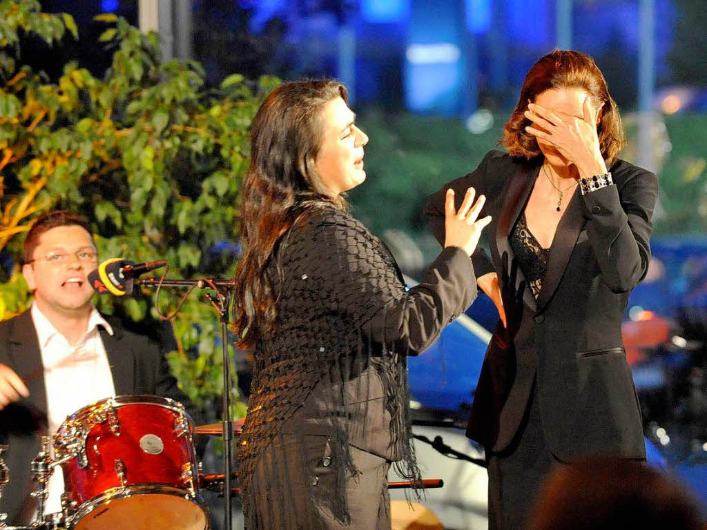 Ausdrucksstarke schauspielerische Einlagen gehören zu SWR 1 Pop-Lyrik Ausdrucksstarke schauspielerische Einlagen gehören zu SWR 1 Pop-Lyrik