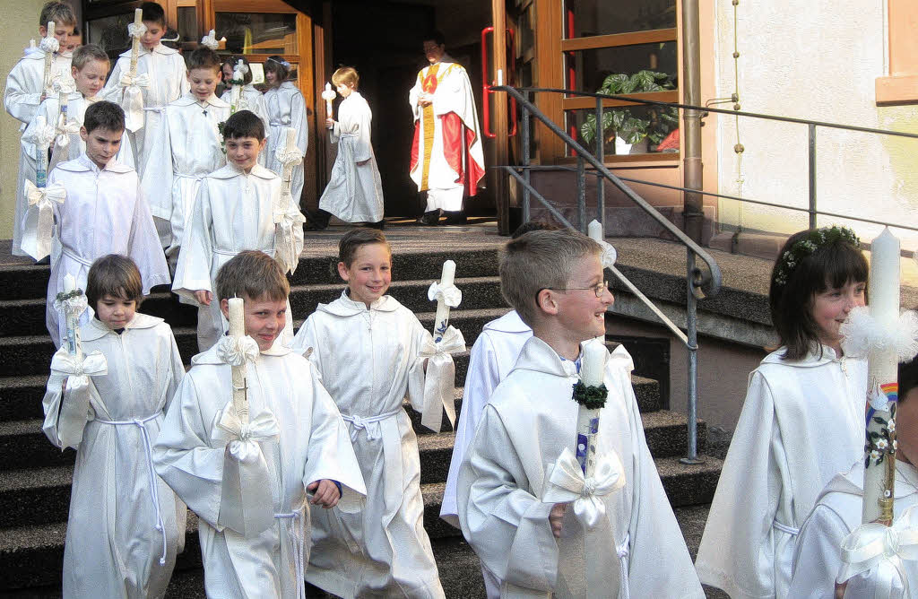 Bilder des Tages WEISSER SONNTAG Elzach Badische Zeitung