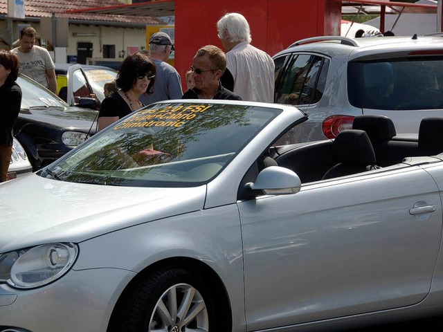 Auch flotte Flitzer werden in Breisach zu sehen sein.  | Foto: christine aniol