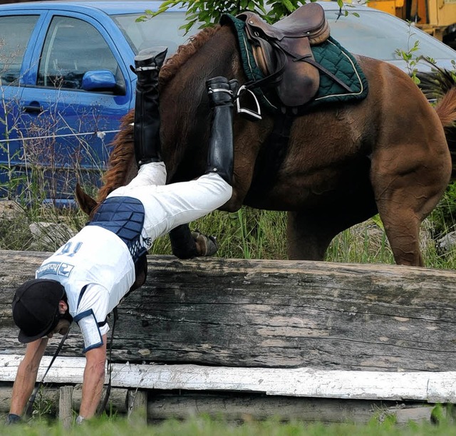 Auch Strze gehren  bei den Reitern zum Geschft.    | Foto: meinrad Schn