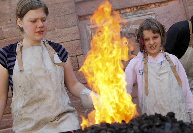 Hei ging es her vor dem Lahrer Schlachthof.  | Foto: christoph Breithaupt