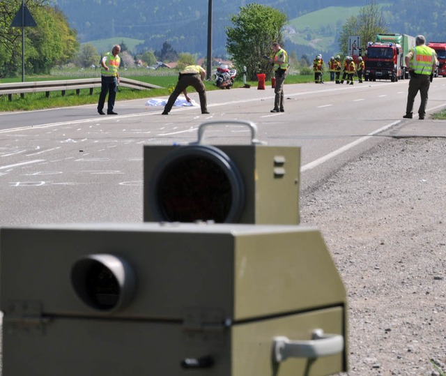 Die Radarfalle  lste ein fatales Bremsmanver aus.  | Foto: dpa