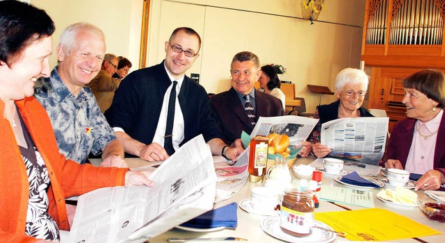 Pfarrer Jochen Waldmann hatte zu Frhs...eitung lesen in die Kirche eingeladen.  | Foto: Heidi Foessel