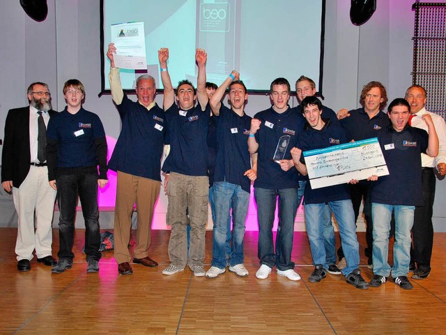 Die glcklichen Gewinner, ihre Lehre u...nach der Preisverleihung in Stuttgart.  | Foto: GHSE