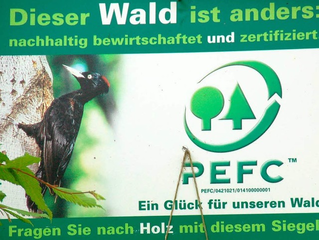 Das Gtesiegel PEFC hat auch der Maulburger Wald bekommen  | Foto: Hermann Jacob