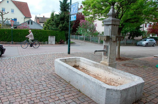 Maulburgs Brunnen werden saniert. Hier der Brunnen am Latschariplatz  | Foto: Hermann Jacob
