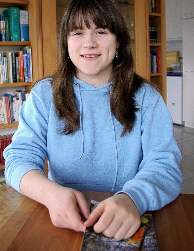 Hanna Brachmann, 17 Jahre alt,  hat ihr erstes Buch herausgebracht.   | Foto: Elfriede Mosmann