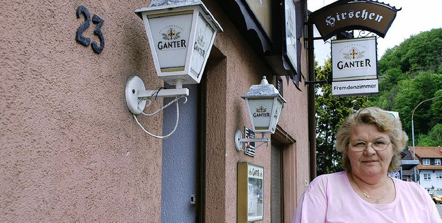 Edeltraud Burger freut sich auf die Ne...s Hirschen in Schwrstadt am 1. Mai.    | Foto: maj