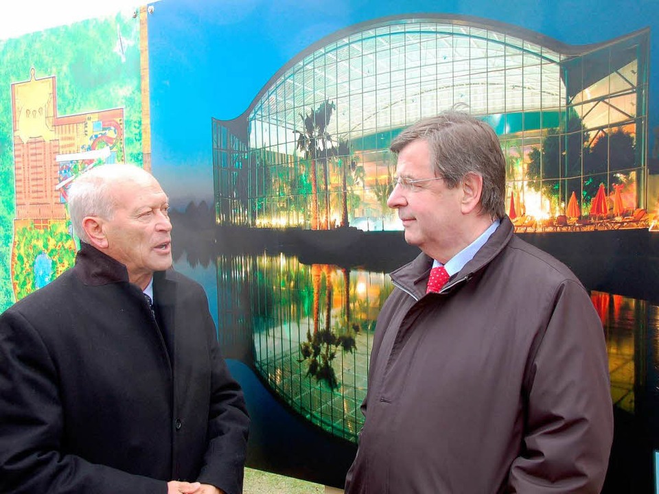 Josef Wund mit Finanzminister Willi Stächele.   | Foto: Peter Stellmach