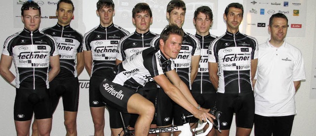 Die &#8222;Racing Students&#8220; 2009...chem Leiter Alexander Wrter (rechts)   | Foto: Bastian Oliver Knig