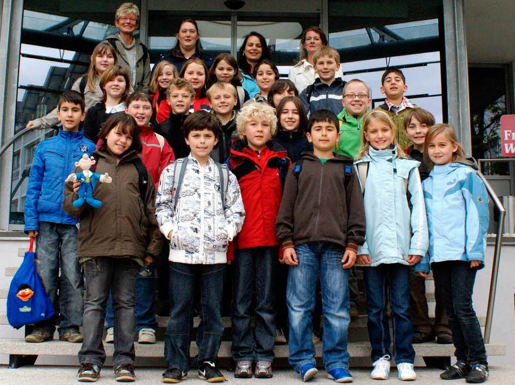 Die Klasse 4 der Brunwart-von-Augheim-Grundschule aus Auggen mit ihrer Lehrerin Frau Peise