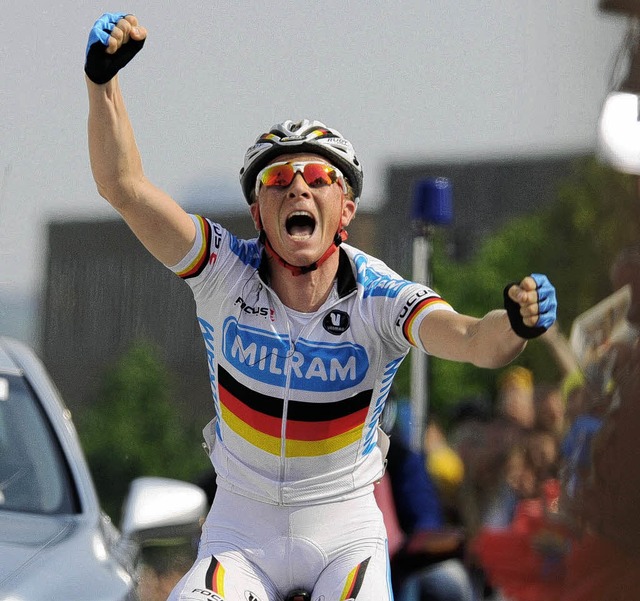 Fabian Wegmann triumphiert.    | Foto: DDP