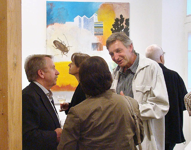 Alfons Wei (rechts) im Gesprch mit K...Vernissage in der Kunsthalle Altdorf.   | Foto: Susanne Ramm-Weber