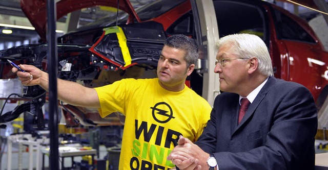 Hier gb&#8217;s was zu tun, Herr Kanz...nmeier am Montag bei Opel in Eisenach.  | Foto: ddp