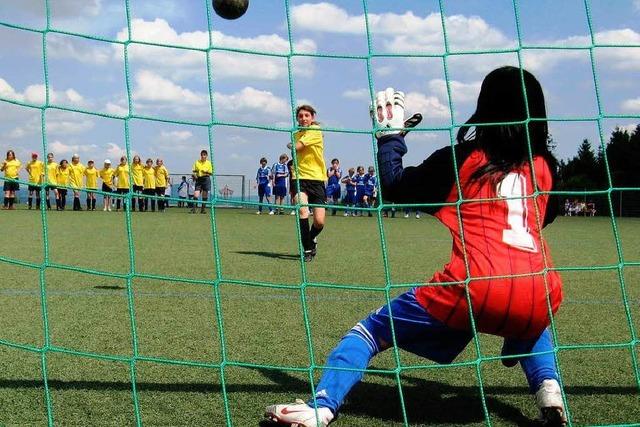 Ein neuer Treff fr Fuballgirls in Kippenheimweiler