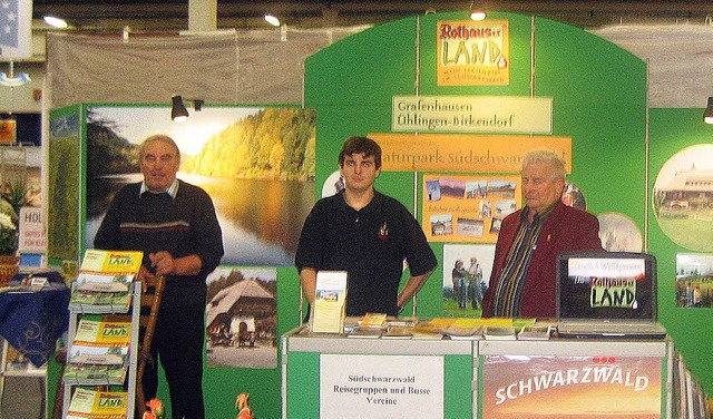 Messestand in Dortmund (von links): He...h, Jan Albicker und  Wolfgang Morath.   | Foto: Privat