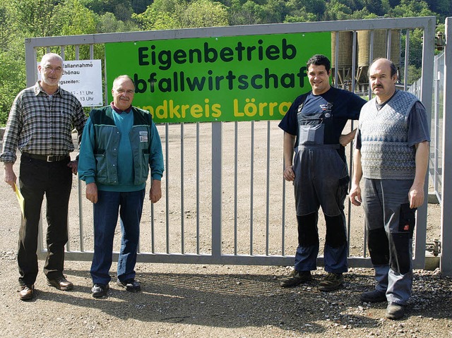 Herbert Rudloff von der Abfallwirtscha...es Grnabfallannahmeplatzes in Schnau  | Foto: Karin Stckl-Steinebrunner