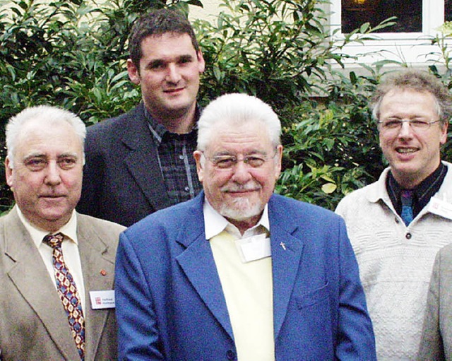 Vier vom Vorstand: Helfried Hofmann, G...Fritz Itzin, Andreas Haug (von links)   | Foto: Schleer