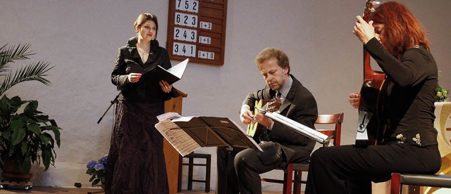 Regina Kabis (Sopran), Matthias Klger...ihr Publikum zu Beifallsstrmen hin.    | Foto: Frank Berno Timm