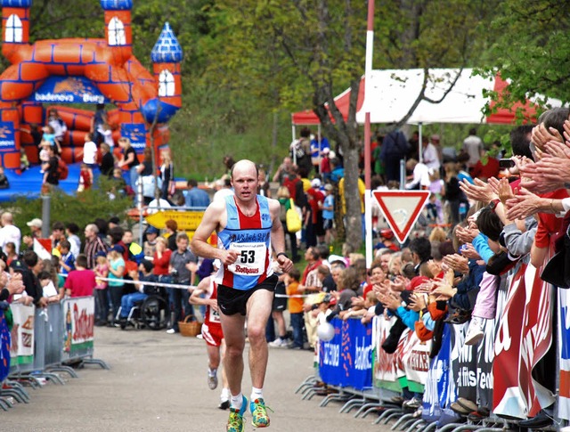 Zieleinlauf mit Hpfburg im Hintergrund  | Foto: Ruoff