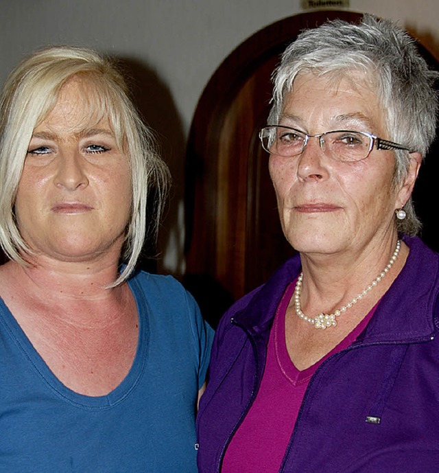 Ingeborg Huber (rechts) und Schriftfhrerin Tanja Bowe.  | Foto: Vitt