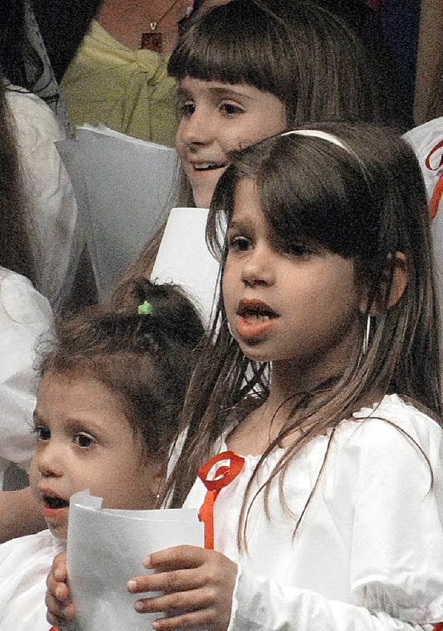 Der Kinderchor fhrte ein Werk zum Lob der Familie auf.   | Foto: Gottstein