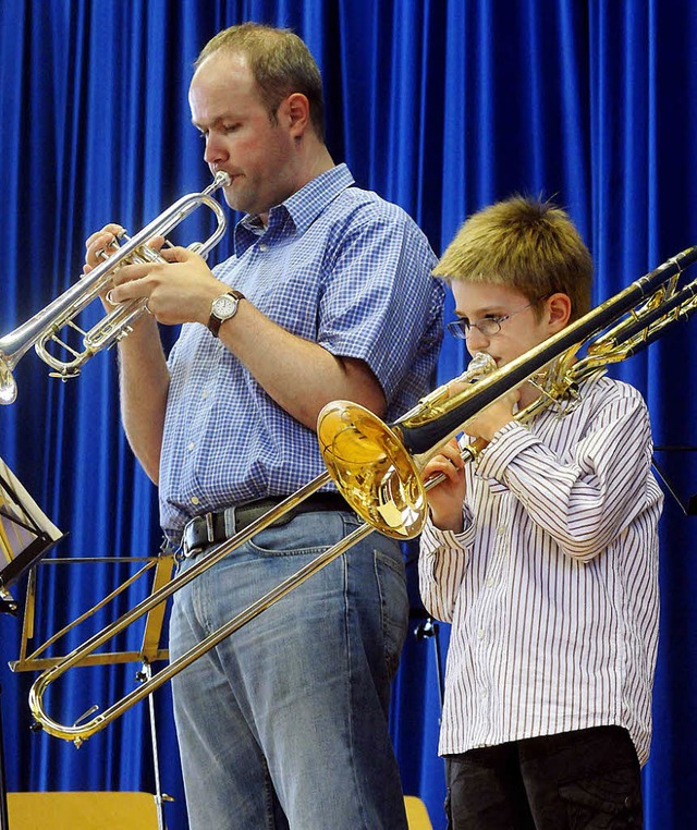 <Bildtext>Ricardo Bchle (rechts) spie...itzenden Maik Bartkowiak.  </Bildtext>  | Foto: Wolfgang Knstle