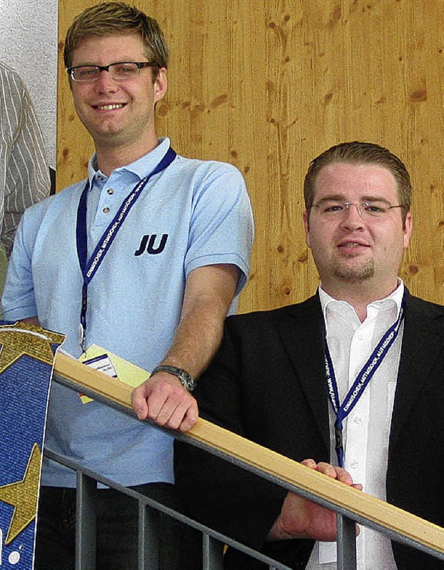 Neu im JU-Bezirksvorstand sind  Simon Fechti (links) und Matthias Metzger     | Foto: privat