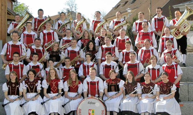 Die Hotzenwald-Bauernkapelle ldt am kommenden Wochenende zum Bezirksmusikfest.   | Foto: Rolf Albiez