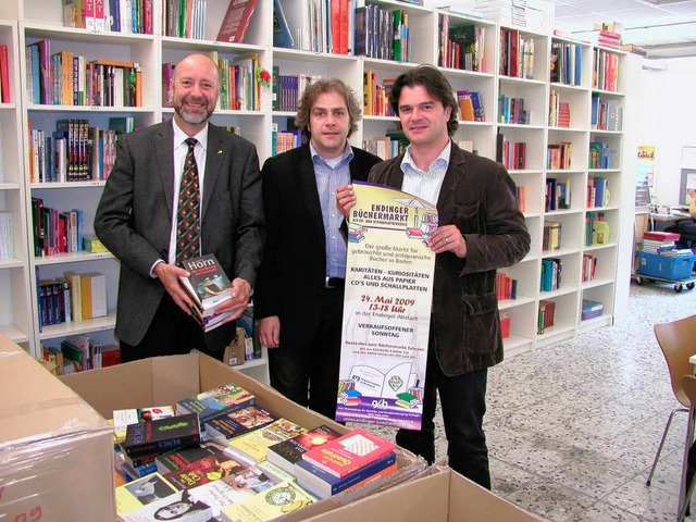 Brgermeister Hans-Joachim Schwarz, In... (von links) stellten das Programm vor  | Foto: Ilona Hge