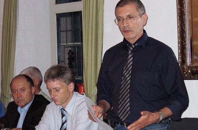 Fraktionsvorsitzender Franz-Josef Wint...r Michael Benitz und Roland Hinderle.   | Foto: Ingeborg Grziwa