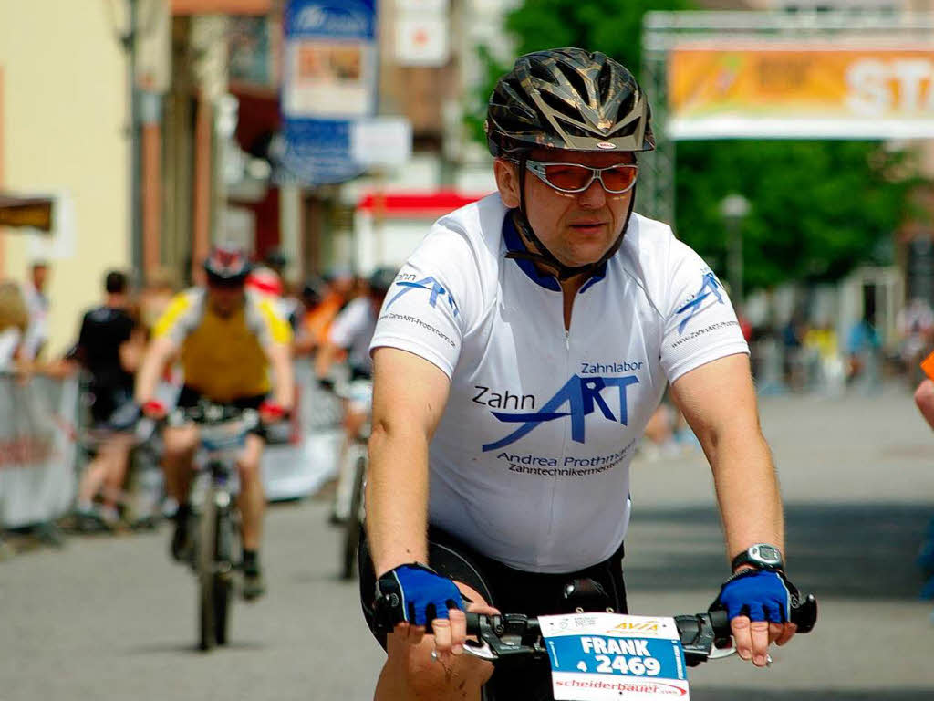 Offenburg verwandelte sich am Wochenende in eine Radlerhochburg: 2100 Mountainbiker waren auf vier Strecken am Start.