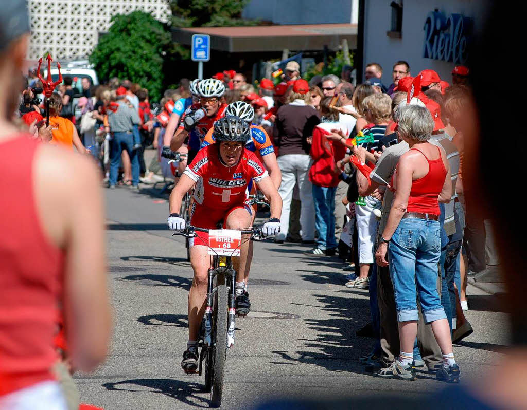 Offenburg verwandelte sich am Wochenende in eine Radlerhochburg: 2100 Mountainbiker waren auf vier Strecken am Start.