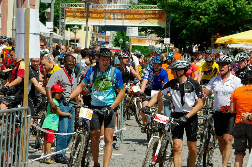 Offenburg verwandelte sich am Wochenende in eine Radlerhochburg: 2100 Mountainbiker waren auf vier Strecken am Start.