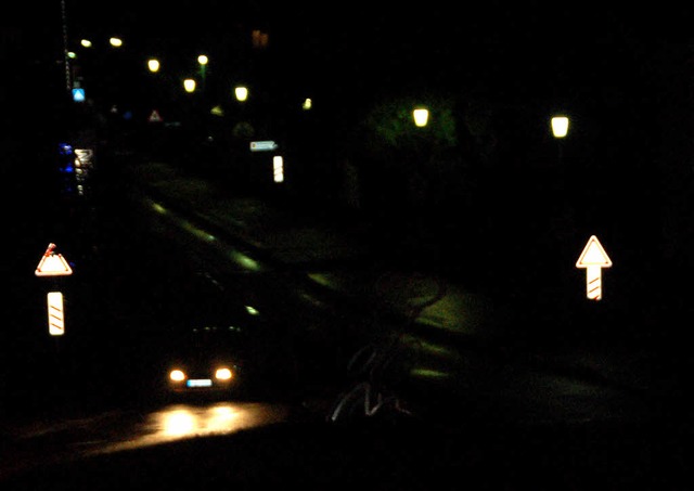 Kirchzartens Straenlampen  sind  zum ... sollen mit weniger Strom leuchten.     | Foto: Franz Dannecker