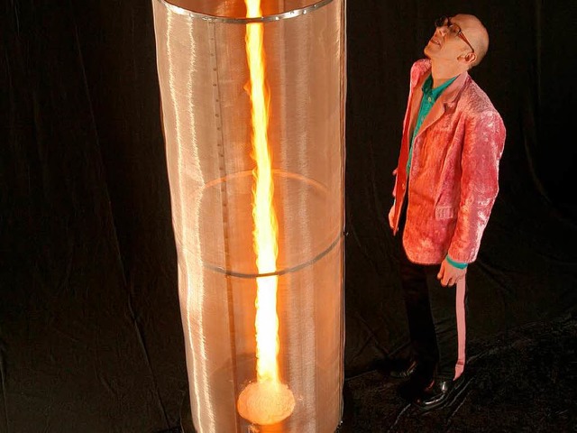 Bei den Physikanten knallt und brennt es auf der Bhne.  | Foto: privat
