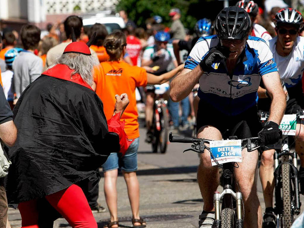 Offenburg verwandelte sich am Wochenende in eine Radlerhochburg: 2100 Mountainbiker waren auf vier Strecken am Start.