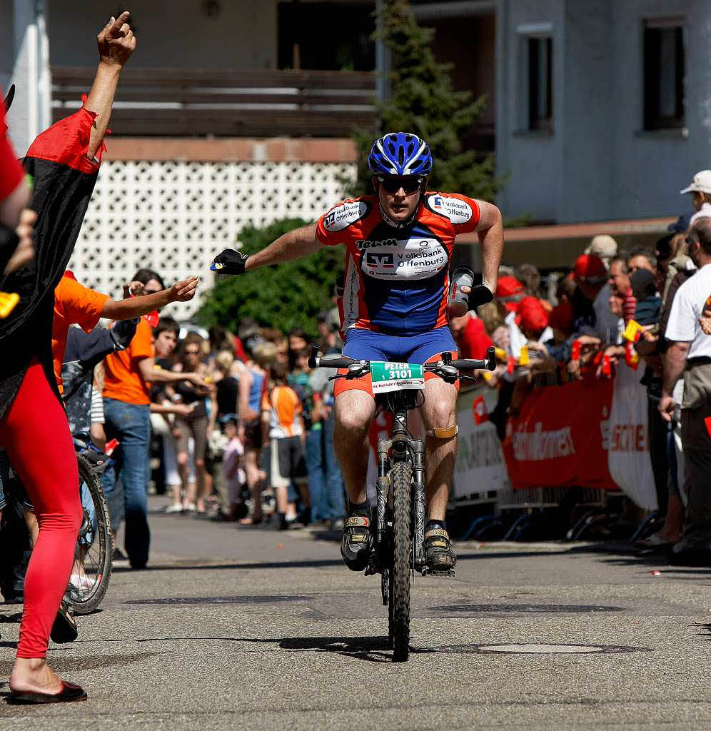 Offenburg verwandelte sich am Wochenende in eine Radlerhochburg: 2100 Mountainbiker waren auf vier Strecken am Start.