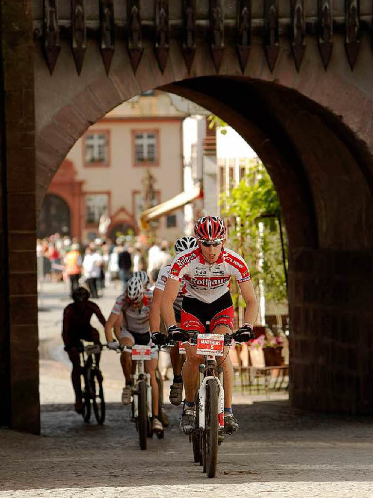 Offenburg verwandelte sich am Wochenende in eine Radlerhochburg: 2100 Mountainbiker waren auf vier Strecken am Start.