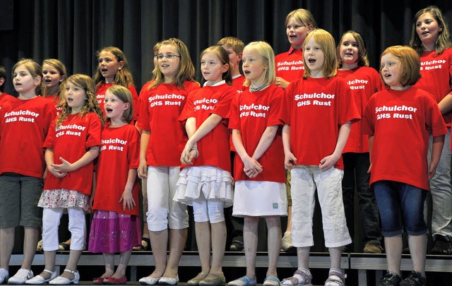 Singen fr die Freundschaft ber Grenzen hinweg &#8211; der Schulchor Rust   | Foto: bernhard rein