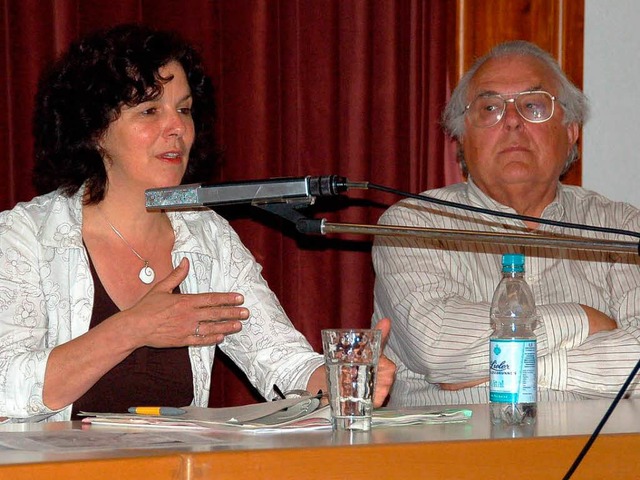 Anita Lachenmeier und  Lder Rosenhage...nflussnahme bei der Endlagersuche auf.  | Foto: Annette Mahro