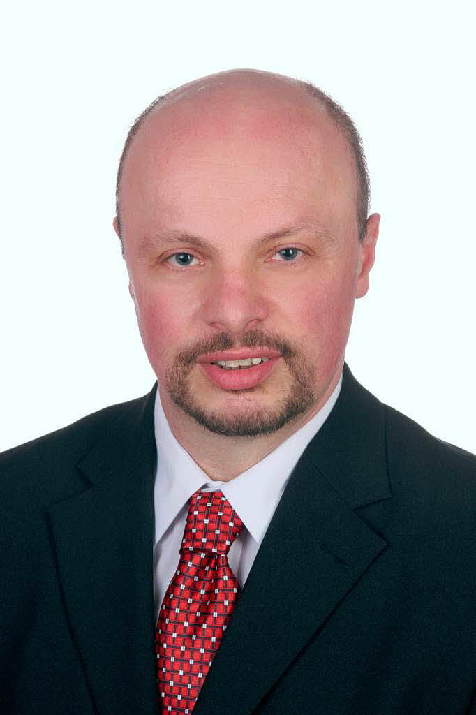 Robertino Rivace kandidiert für den Gemeinderat. Robertino Rivace kandidiert für den Gemeinderat.