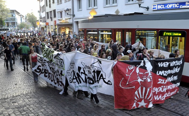 Das Ziel der Demonstranten: Das Antoniushaus in der Freiburger Wiehre.  | Foto: Thomas Kunz